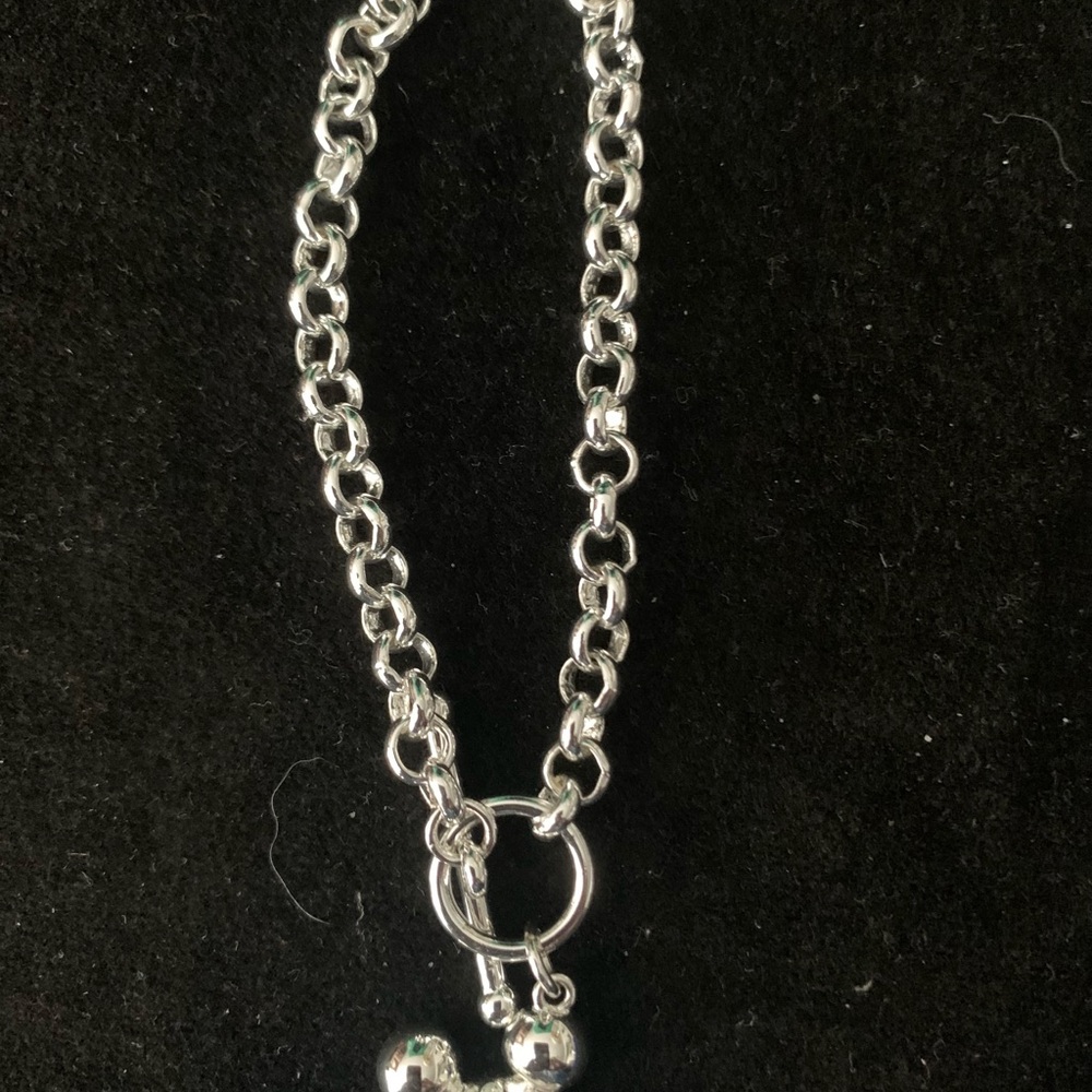 Chic Silver Necklace with Heart Charm